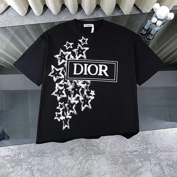 Picture of Dior T Shirts Short _SKUDiorS-XLaatx0115796